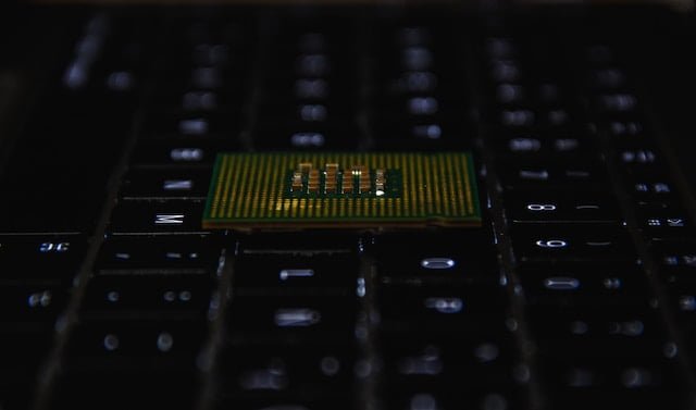 Image for article Quantum Computing